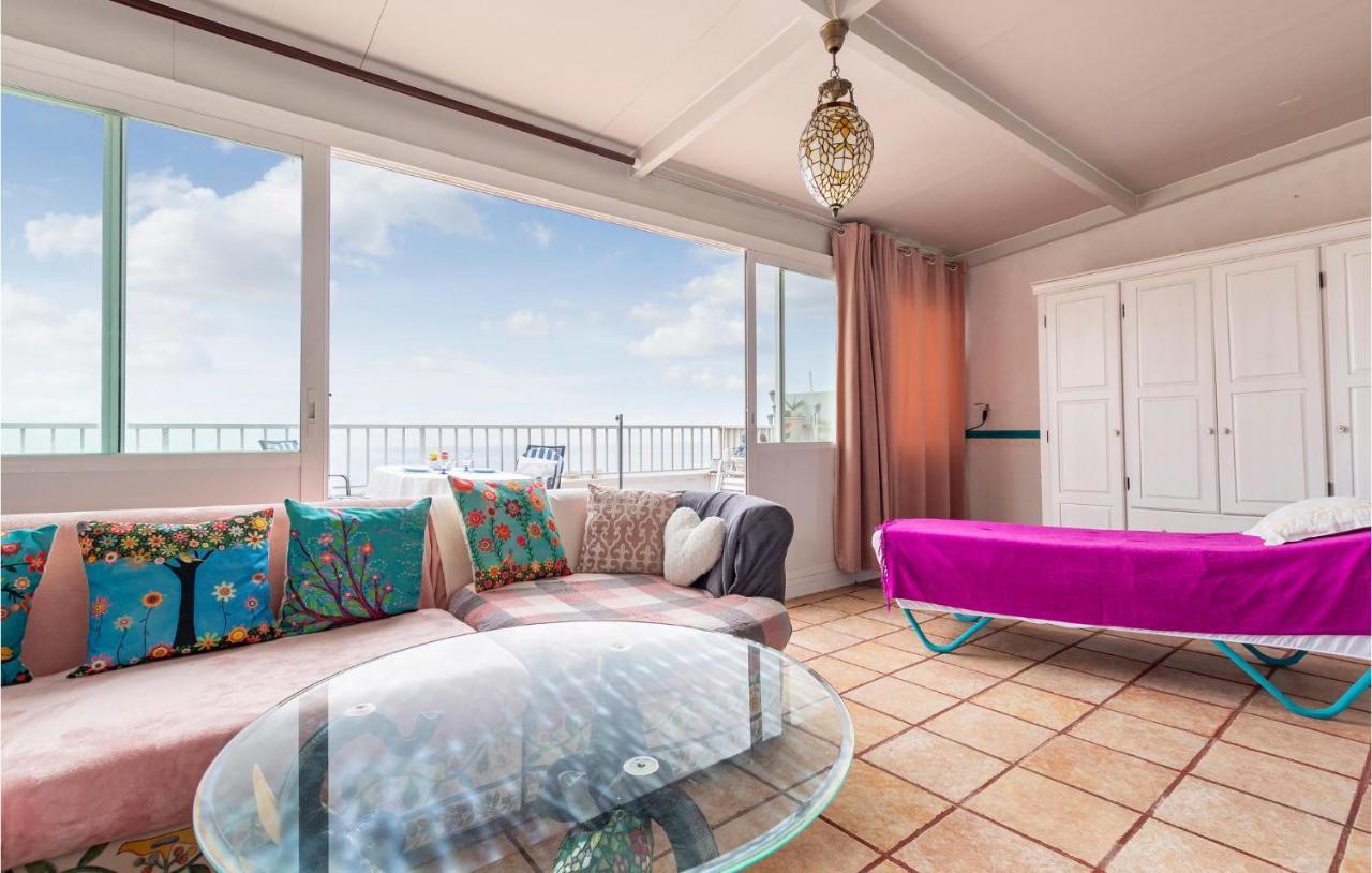 Cozy Apartment In Benalmadena With House Sea View Kültér fotó
