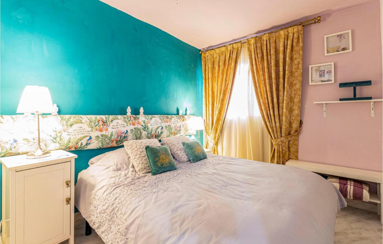 Cozy Apartment In Benalmadena With House Sea View Kültér fotó