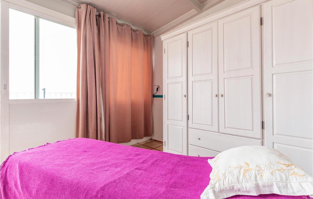 Cozy Apartment In Benalmadena With House Sea View Kültér fotó