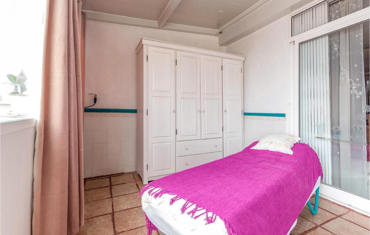 Cozy Apartment In Benalmadena With House Sea View Kültér fotó